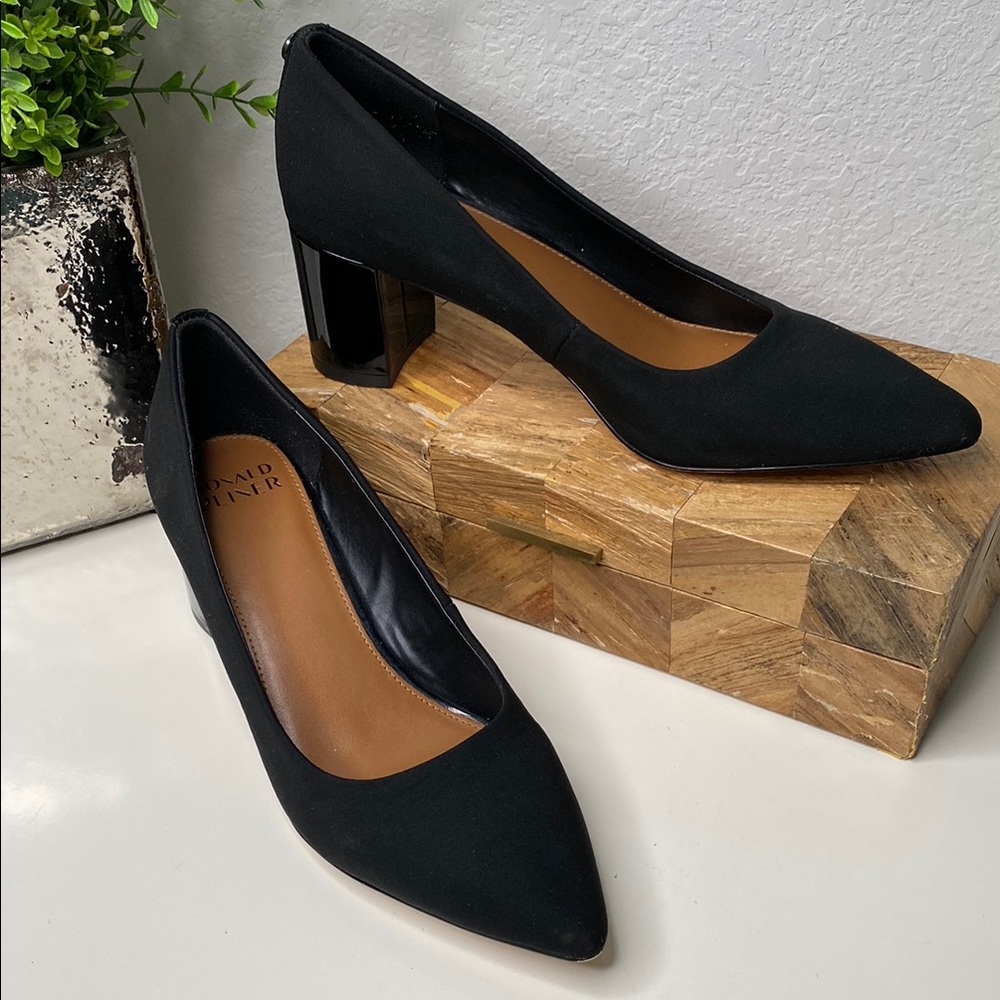 Donald Pliner Stephani Pumps Black Block Heel Pointed Toe Minimalist Office 8M